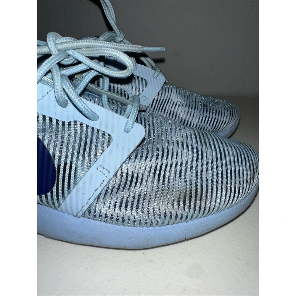 Nike Roshe One Flight Weight (GS) Blue Sneakers‎ Size 5Y